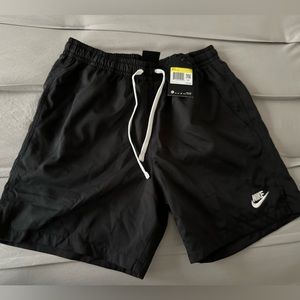 Nike Sportswear Sport Essentials: Men's Woven Lined Flow Shorts size SM